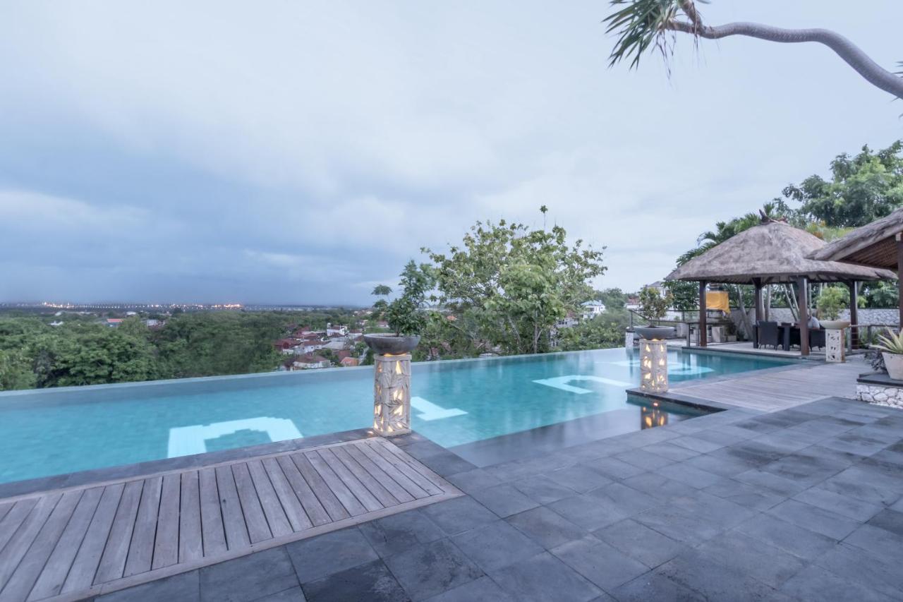 Villa Hening Boutique Hotel&Spa Jimbaran Extérieur photo